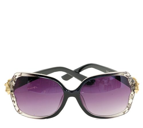 Butterfly printed sunglasses for women.