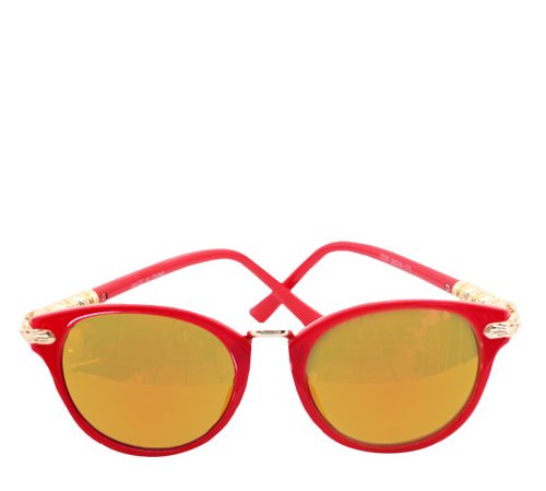 Mirrored cat-eye sunglasses for women.