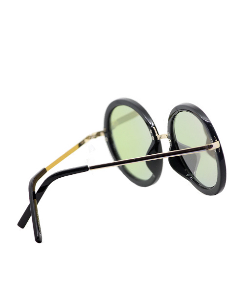 Unisex mirrored round sunglasses for men and women.